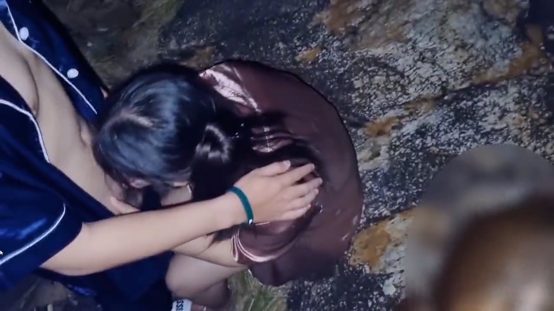 xxxไทยตื่นเต้นกว่าเอาท์ดอร์ ก็เปิดแฟรตถ่ายคลิปนี่แหละ เสียวว