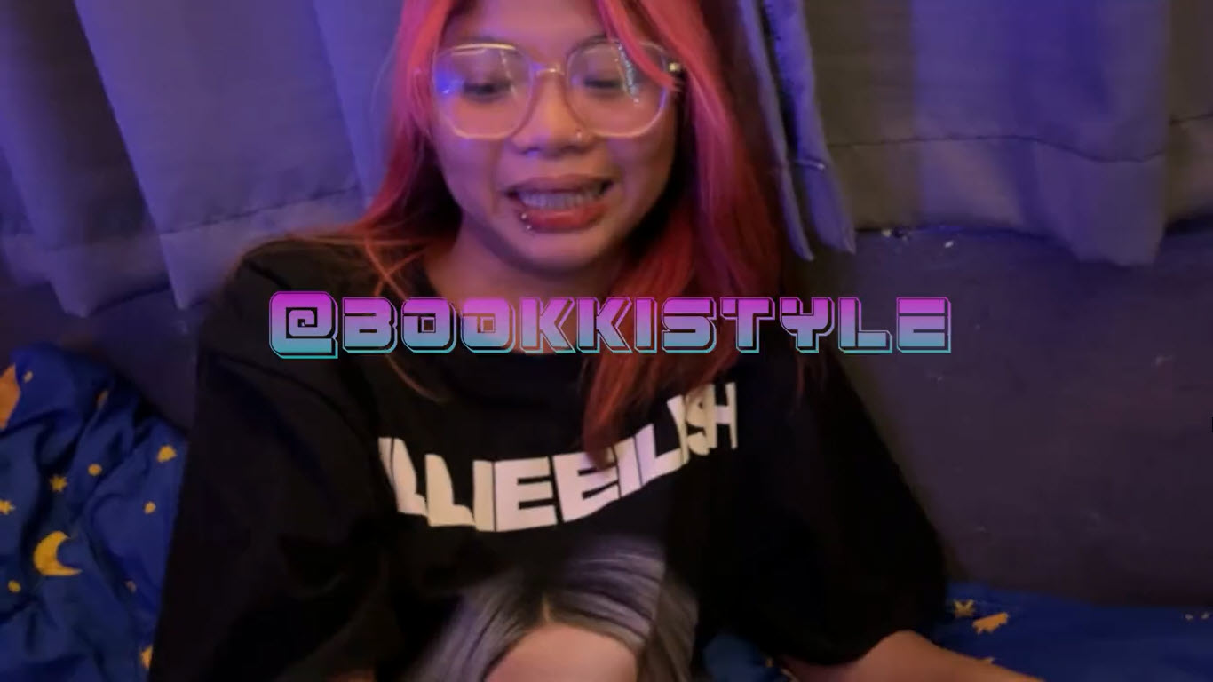 หีแฉะมากเลยเงี่ยนแล้วหรอครับหนูยังไม่ทันจะเย็ดเลยหีแฉะซะแล้วคลิปโป๊